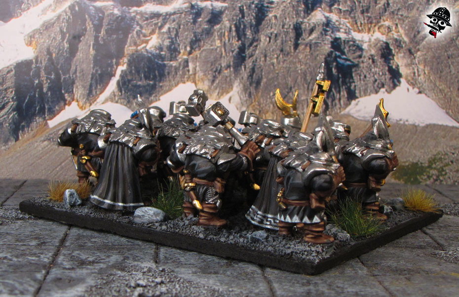 Mountain Dwarves from Mantic Games painted by Neldoreth - An Hour of Wolves & Shattered Shields